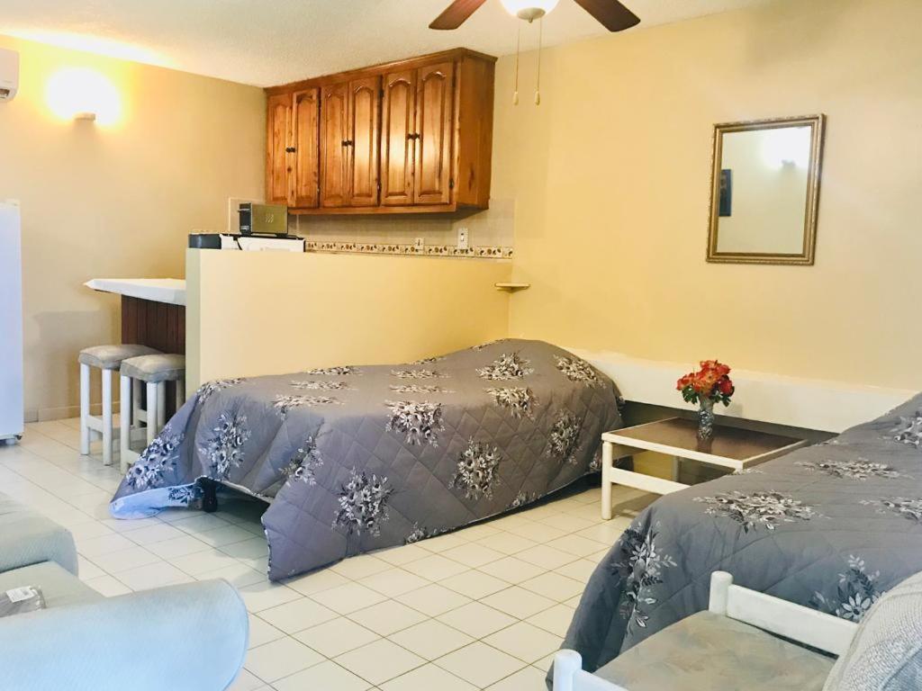 Ocean View Montego Bay Apartment Exteriör bild
