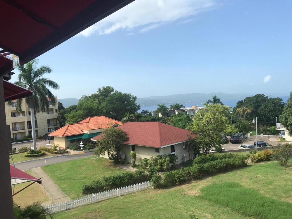 Ocean View Montego Bay Apartment Exteriör bild